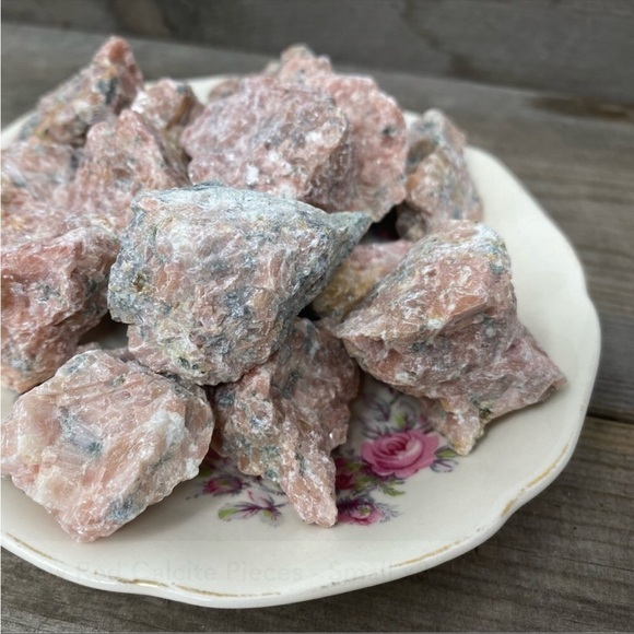 Raw Red Calcite Pieces - Small x3 - Picture 2 of 6